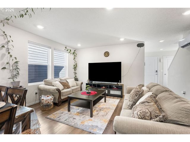 12402 Ne 109TH Cir, Vancouver, WA 98682