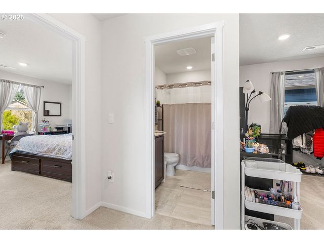 12402 Ne 109TH Cir, Vancouver, WA 98682