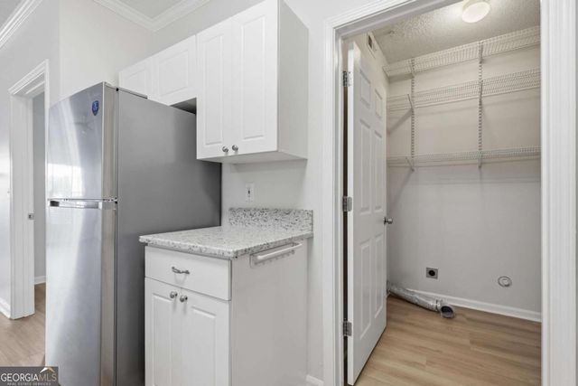 701 Vinings Forest Lane SE, Smyrna, GA 30080