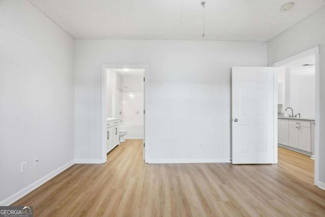 701 Vinings Forest Lane SE, Smyrna, GA 30080