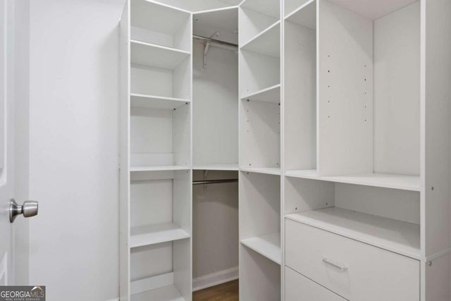 701 Vinings Forest Lane SE, Smyrna, GA 30080