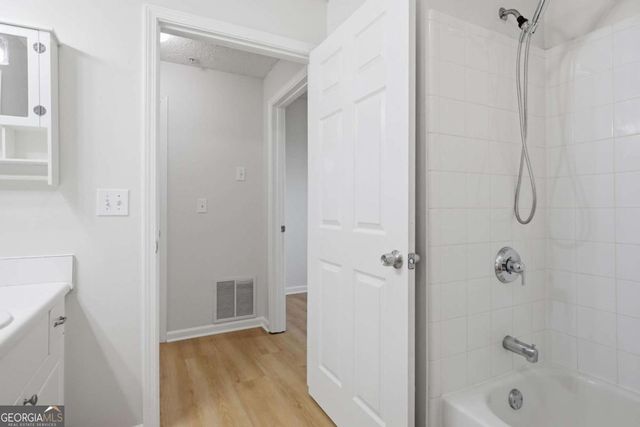 701 Vinings Forest Lane SE, Smyrna, GA 30080