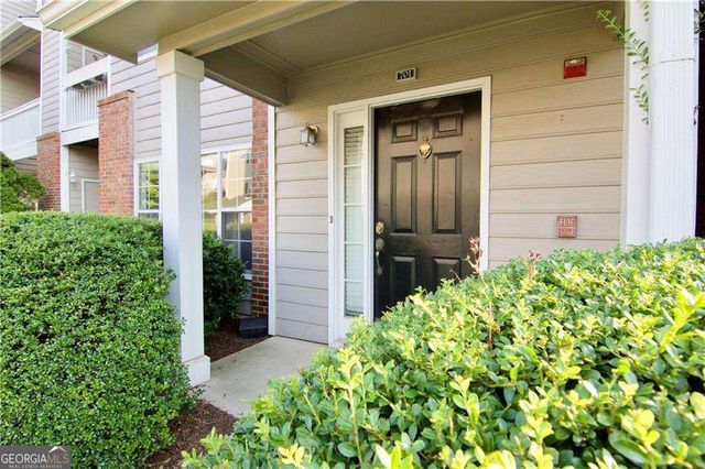 701 Vinings Forest Lane SE, Smyrna, GA 30080