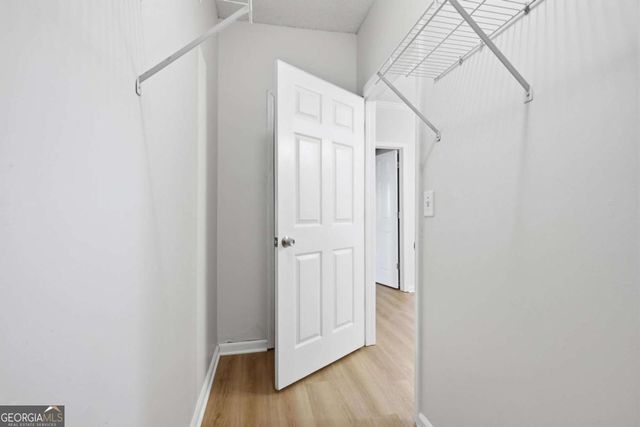 701 Vinings Forest Lane SE, Smyrna, GA 30080