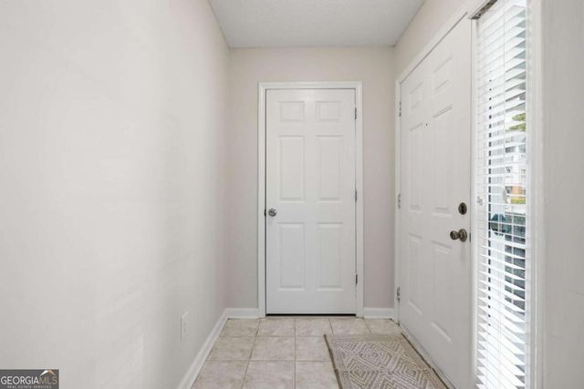 701 Vinings Forest Lane SE, Smyrna, GA 30080