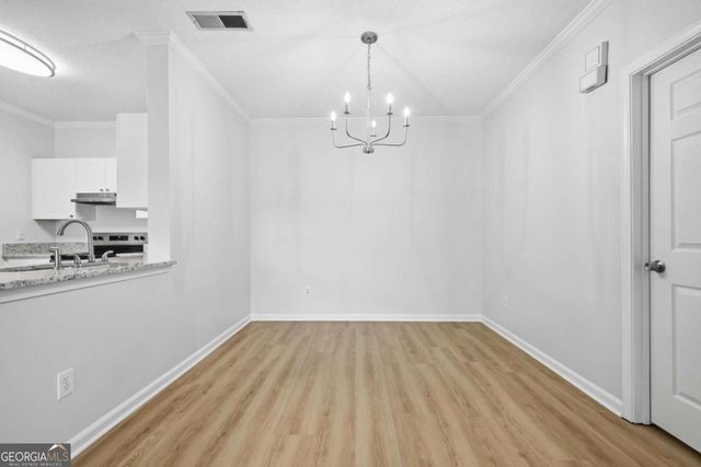 701 Vinings Forest Lane SE, Smyrna, GA 30080