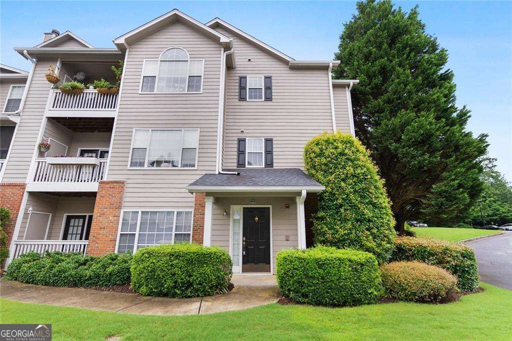 701 Vinings Forest Lane SE, Smyrna, GA 30080