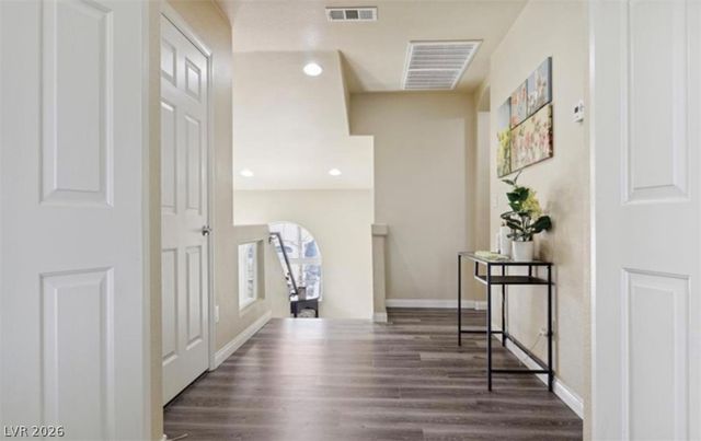 6861 Philharmonic Avenue, Las Vegas, NV 89139