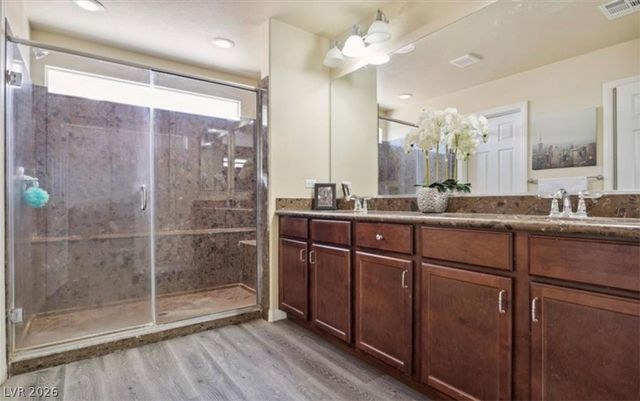6861 Philharmonic Avenue, Las Vegas, NV 89139