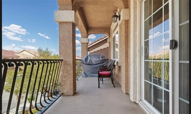 6861 Philharmonic Avenue, Las Vegas, NV 89139