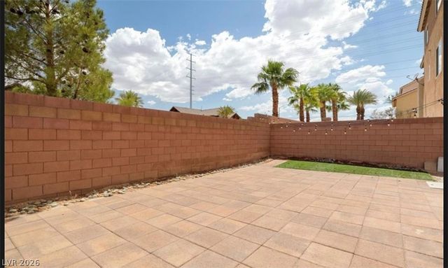 6861 Philharmonic Avenue, Las Vegas, NV 89139