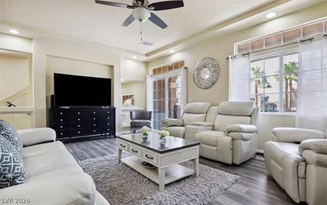6861 Philharmonic Avenue, Las Vegas, NV 89139