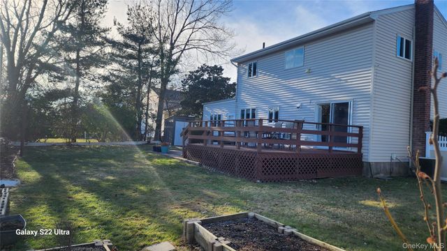 101 Wayne Street, Jericho, NY 11753