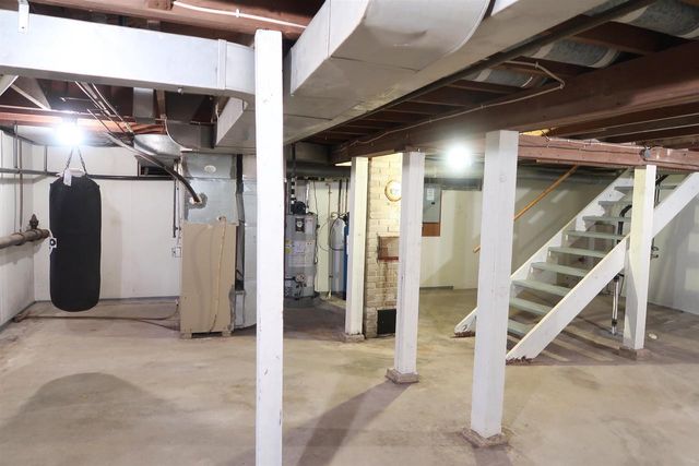 1560 WINDSOR Street, Sun Prairie, WI 53590