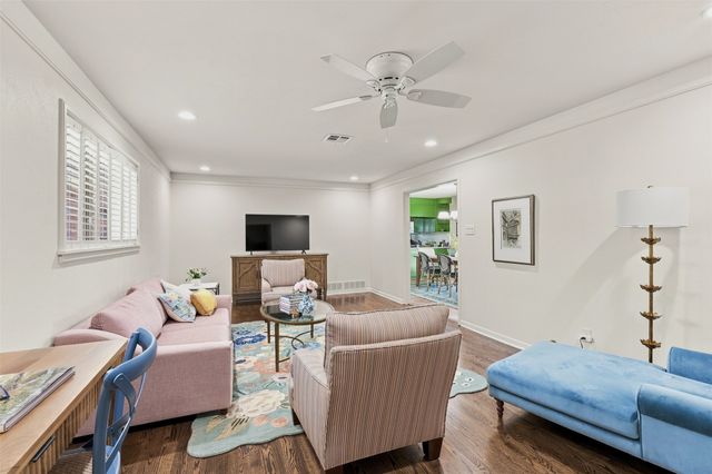 4236 Whitfield Avenue, Fort Worth, TX 76109