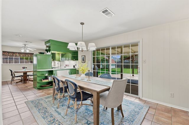 4236 Whitfield Avenue, Fort Worth, TX 76109