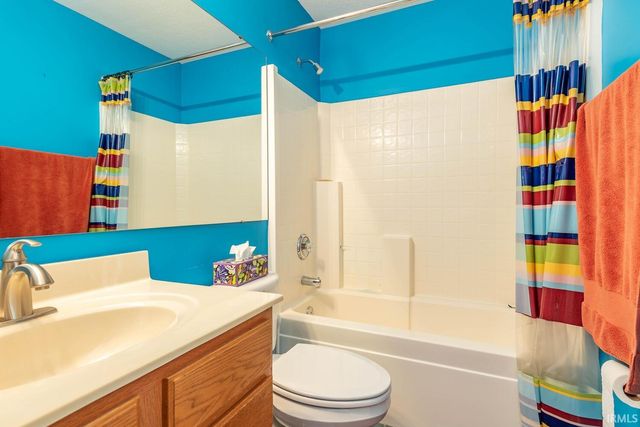 3701 E Barrington Drive A305, Bloomington, IN 47408