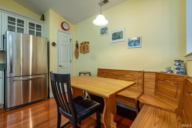 3701 E Barrington Drive A305, Bloomington, IN 47408