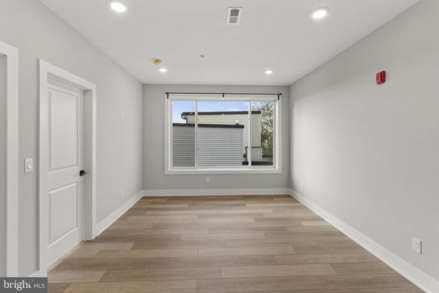 2626 TRENTON AVE # 303, Philadelphia, PA 19125