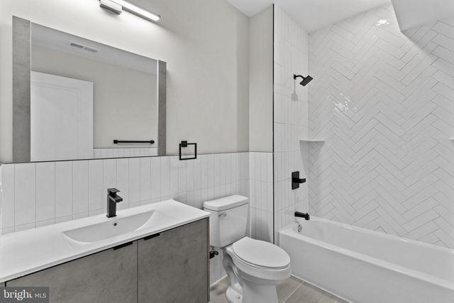 2626 TRENTON AVE # 303, Philadelphia, PA 19125