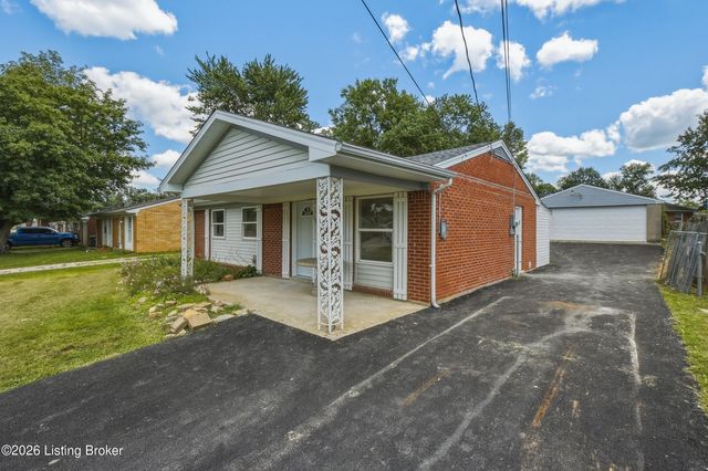 168 Valley Rd, Louisville, KY 40229