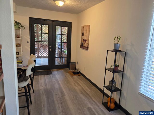 1329 Madras St SE, Salem, OR 97306
