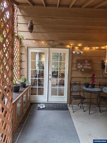 1329 Madras St SE, Salem, OR 97306