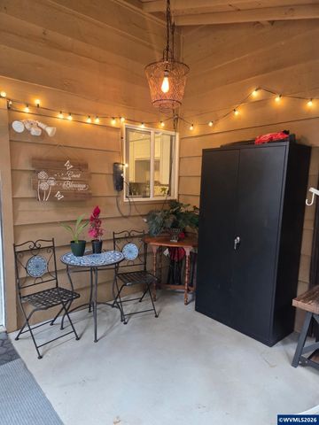 1329 Madras St SE, Salem, OR 97306