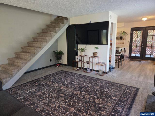 1329 Madras St SE, Salem, OR 97306