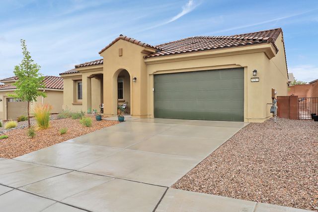 9212 CRYSTAL CREEK Lane NW, Albuquerque, NM 87120