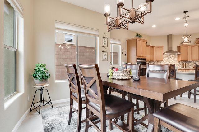 9212 CRYSTAL CREEK Lane NW, Albuquerque, NM 87120