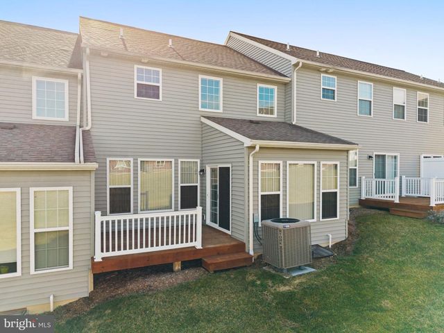 232 KESTREL LN, Boalsburg, PA 16827