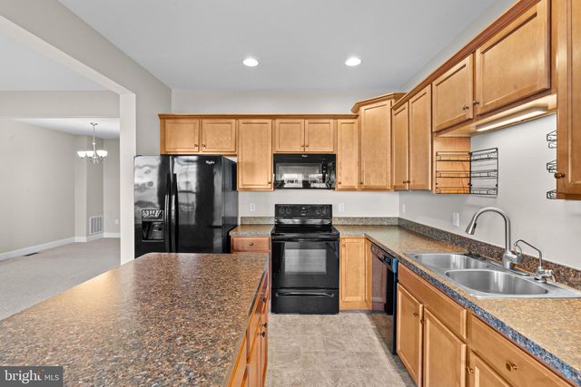 232 KESTREL LN, Boalsburg, PA 16827