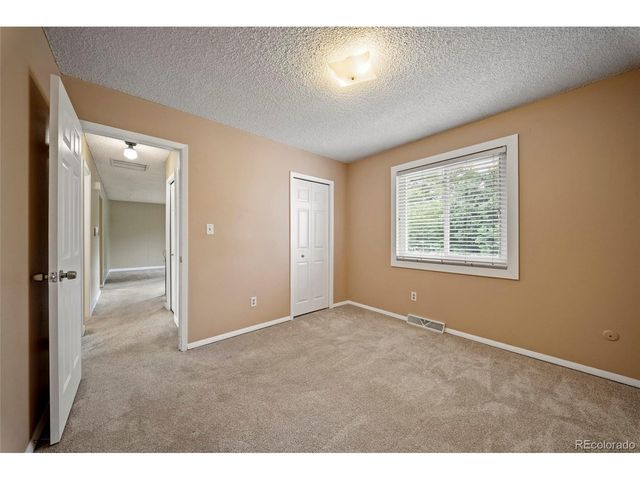 1115 Ouray St, Aurora, CO 80011