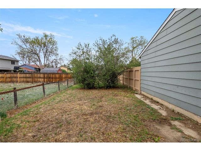 1115 Ouray St, Aurora, CO 80011