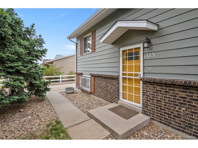 1115 Ouray St, Aurora, CO 80011
