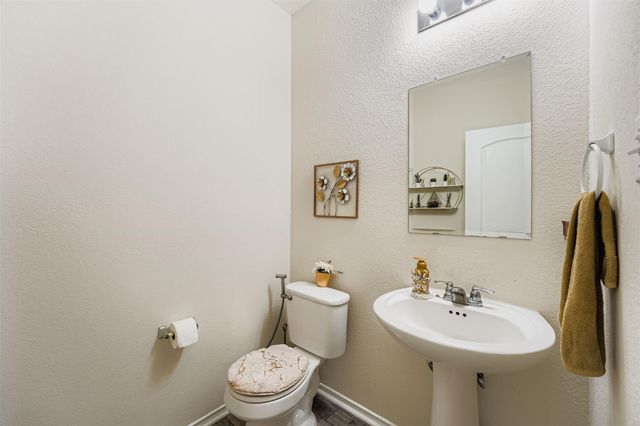 144 Gunther WAY, Taylor, TX 76574