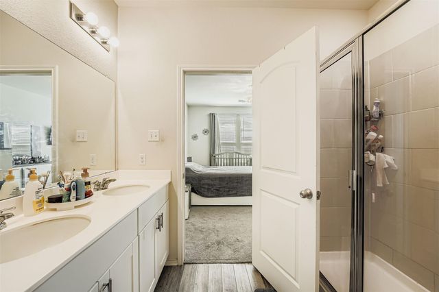 144 Gunther WAY, Taylor, TX 76574