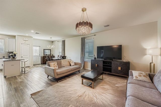 144 Gunther WAY, Taylor, TX 76574