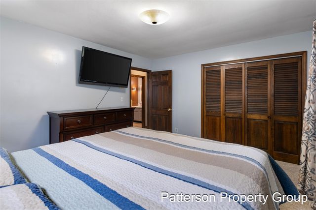 5087 Lake Harbor Road, Norton Shores, MI 49441