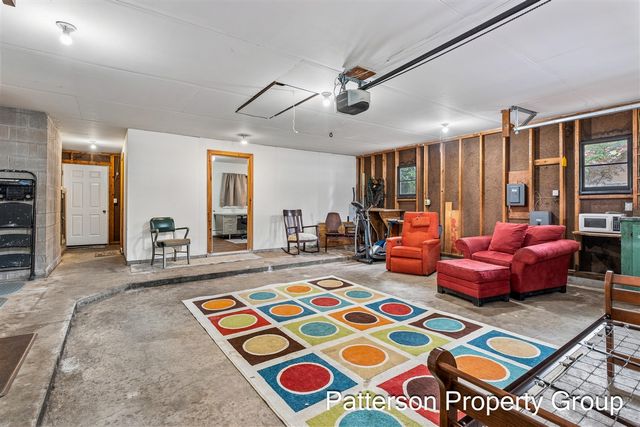 5087 Lake Harbor Road, Norton Shores, MI 49441