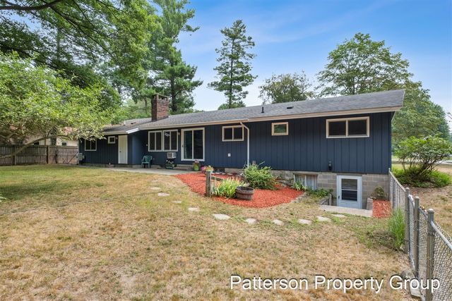 5087 Lake Harbor Road, Norton Shores, MI 49441