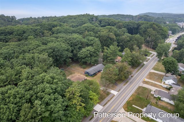 5087 Lake Harbor Road, Norton Shores, MI 49441