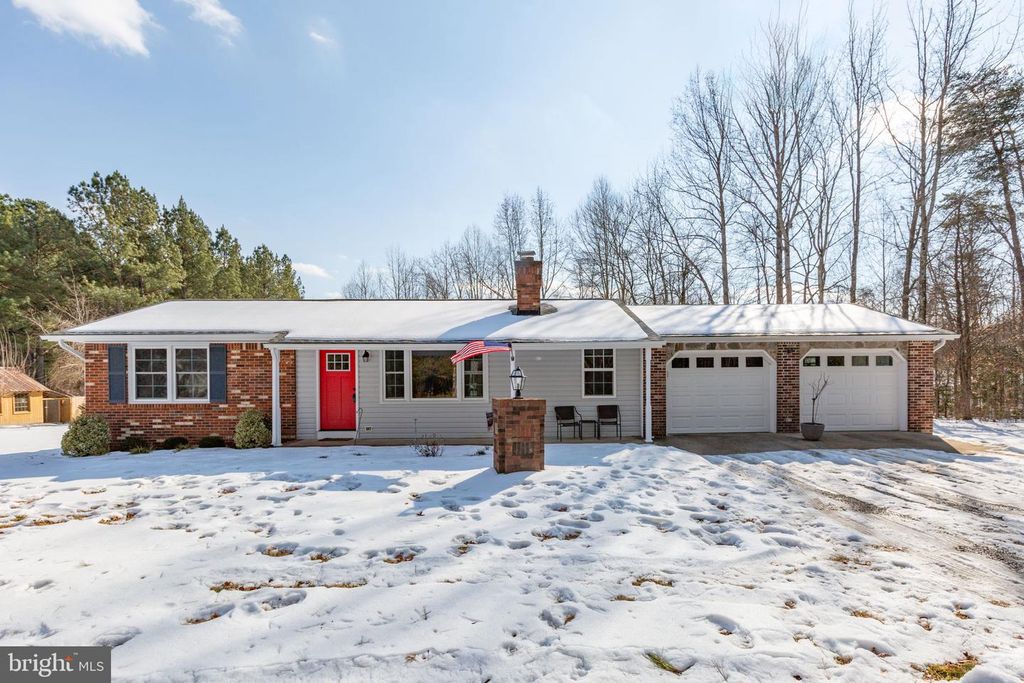 391 HOLLY CORNER RD, Fredericksburg, VA 22406