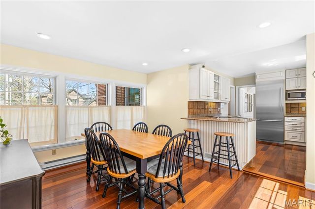 9244 Old Bonhomme Road, Olivette, MO 63132