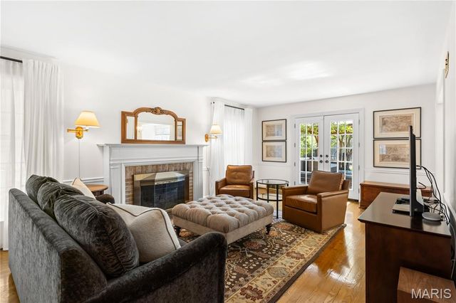 9244 Old Bonhomme Road, Olivette, MO 63132