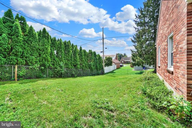 2016 ORANGE ST, York, PA 17404