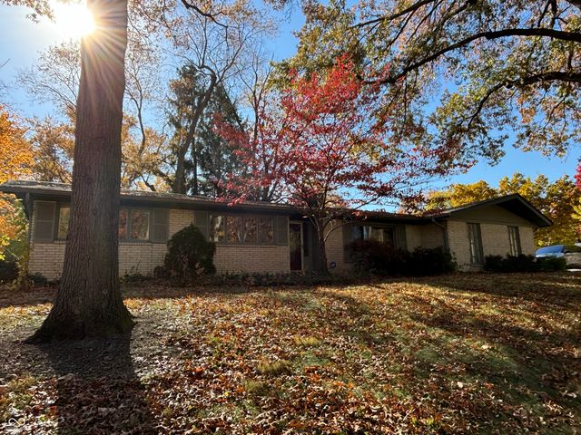 4589 Lincoln Road, Indianapolis, IN 46228