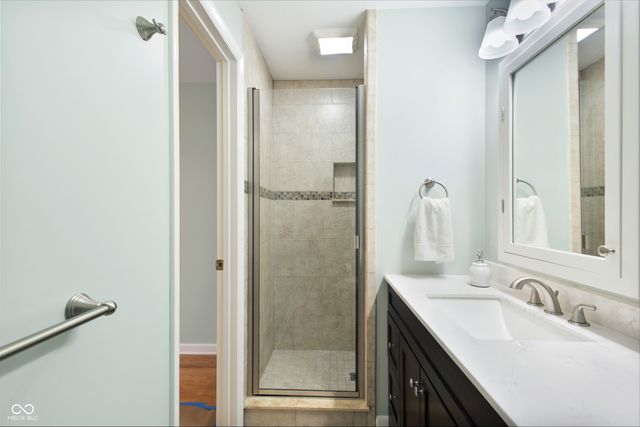 4589 Lincoln Road, Indianapolis, IN 46228