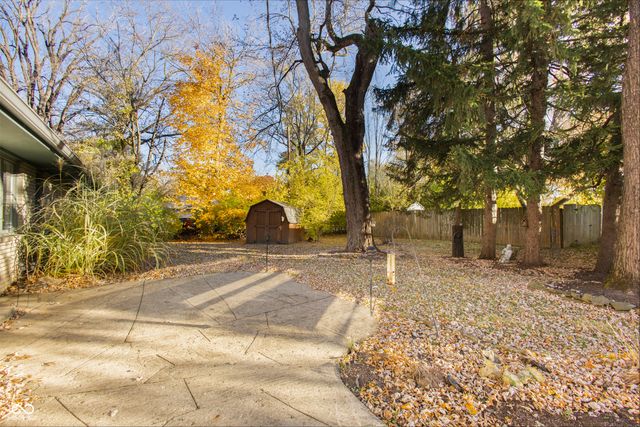 4589 Lincoln Road, Indianapolis, IN 46228